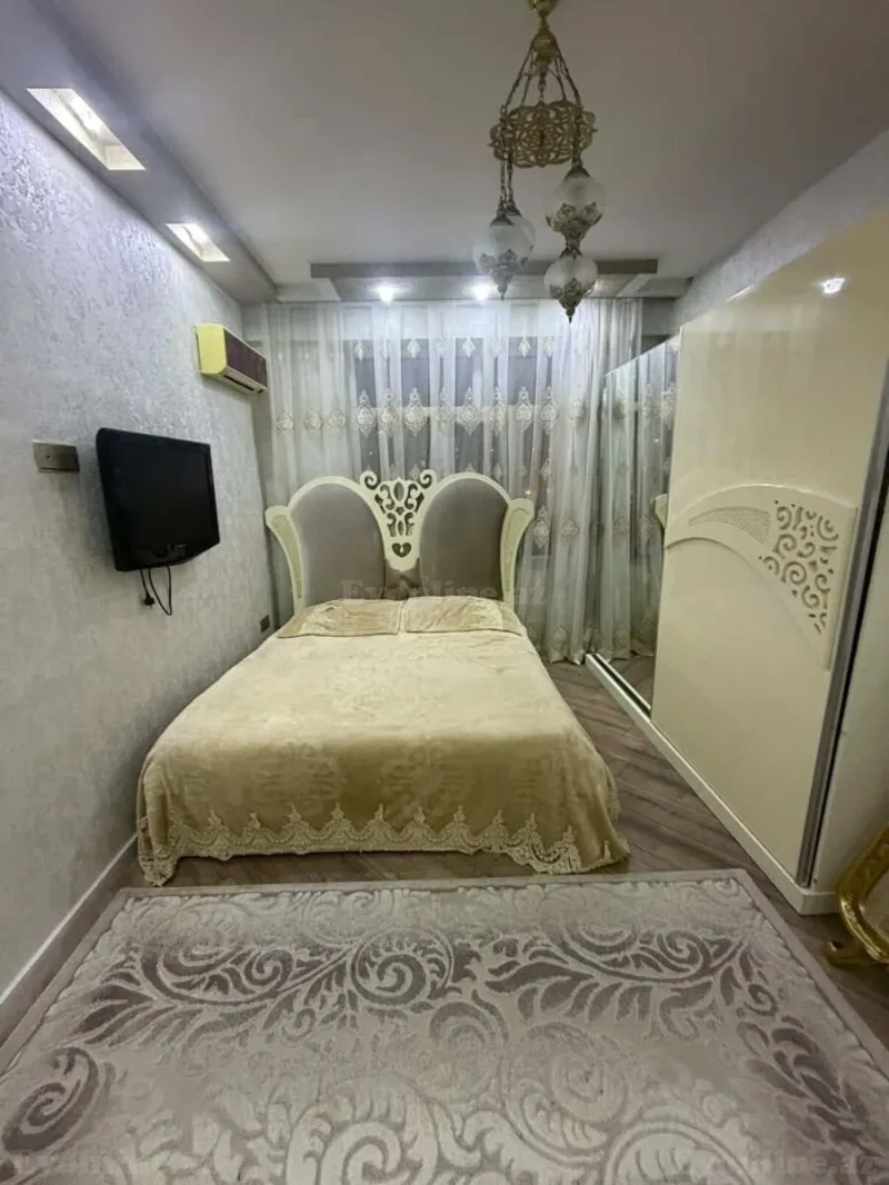 Satılır 3 otaqlı Mənzil Yeni tikili 70 m² Gənclik m. - şəkil 14