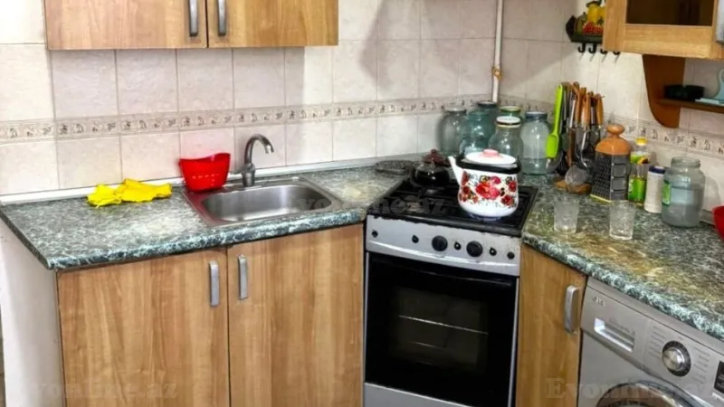 Satılır 3 otaqlı Mənzil Köhnə tikili 90 m² Əhmədli m. - şəkil 8