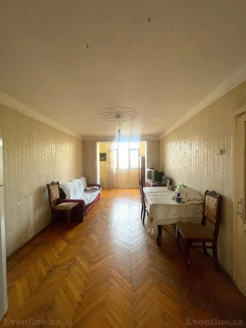 Satılır 3 otaqlı Mənzil Köhnə tikili 75 m² Nəriman Nərimanov m.