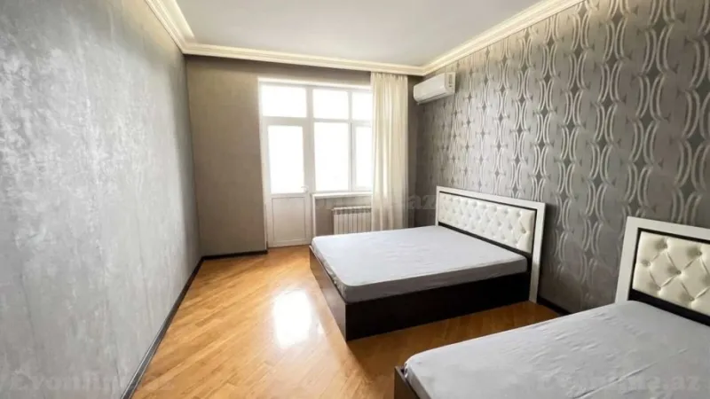 Satılır 3 otaqlı Mənzil Yeni tikili 160 m² Elmlər Akademiyası m. - şəkil 8