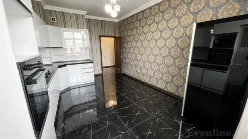 Satılır 3 otaqlı Mənzil Yeni tikili 160 m² Elmlər Akademiyası m. - şəkil 10