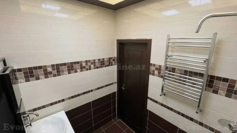 Satılır 3 otaqlı Mənzil Yeni tikili 160 m² Elmlər Akademiyası m. - şəkil 13