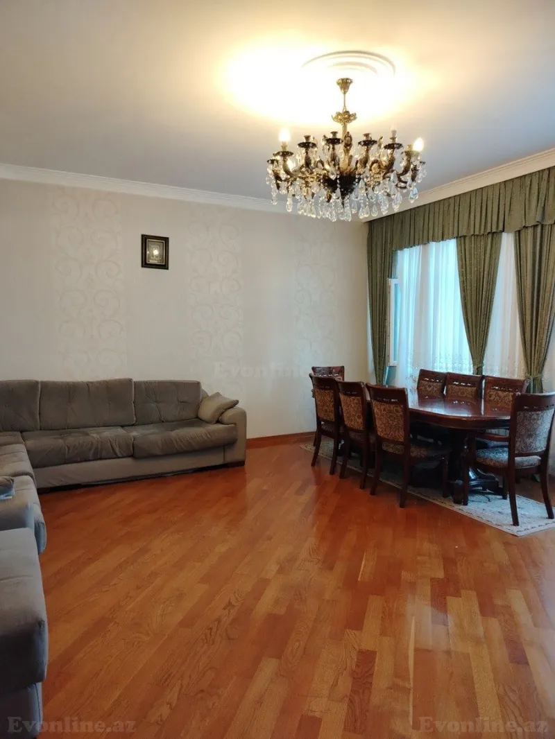 Satılır 4 otaqlı Mənzil Yeni tikili 130 m² 8-ci mikrorayon - şəkil 3