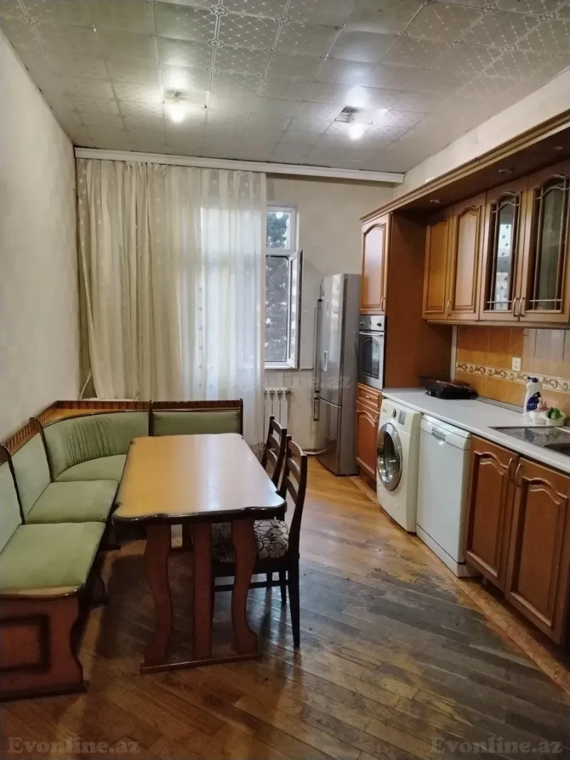 Satılır 4 otaqlı Mənzil Yeni tikili 130 m² 8-ci mikrorayon - şəkil 15