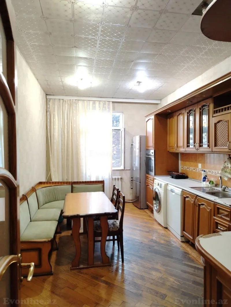 Satılır 4 otaqlı Mənzil Yeni tikili 130 m² 8-ci mikrorayon - şəkil 16