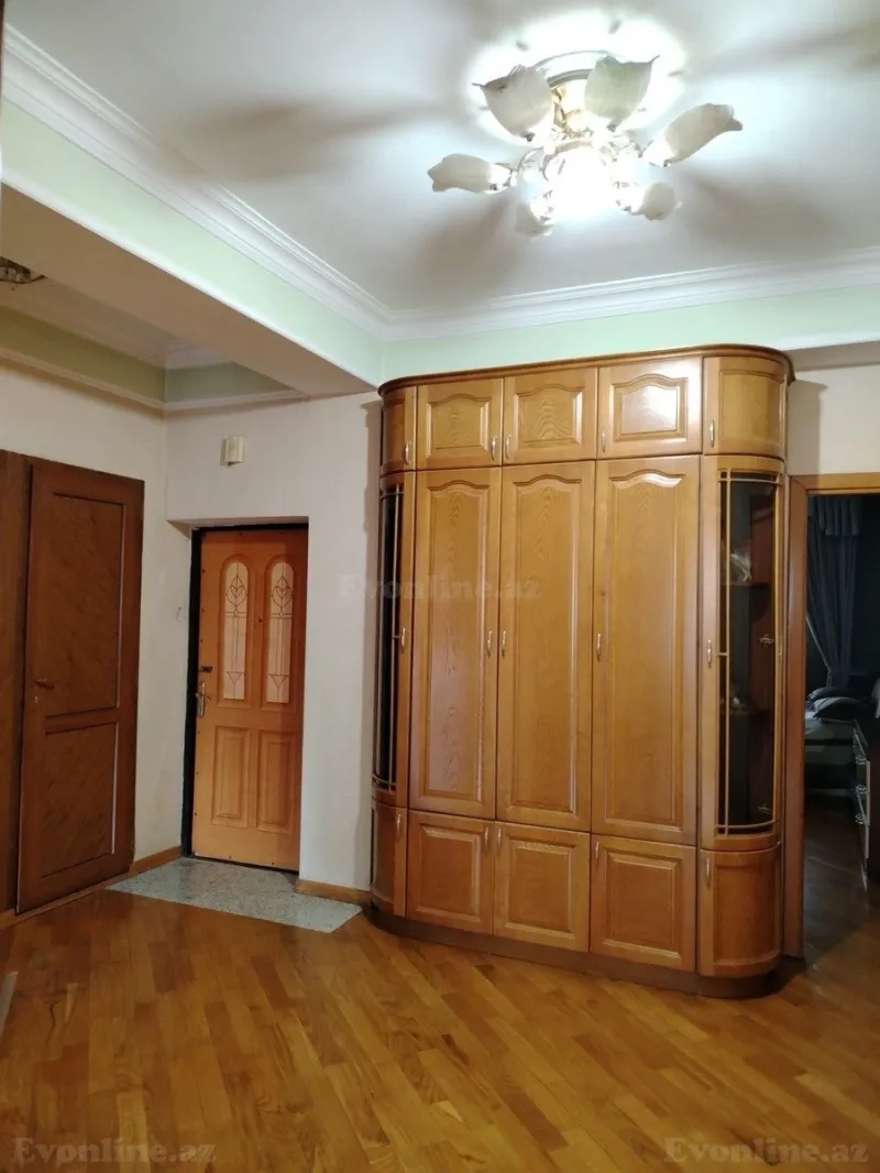 Satılır 4 otaqlı Mənzil Yeni tikili 130 m² 8-ci mikrorayon - şəkil 20