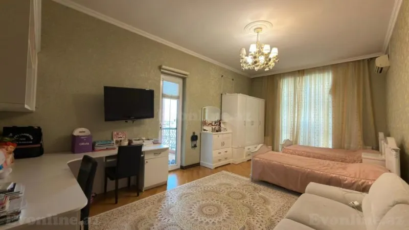 Satılır 4 otaqlı Mənzil Yeni tikili 220 m² Gənclik m.