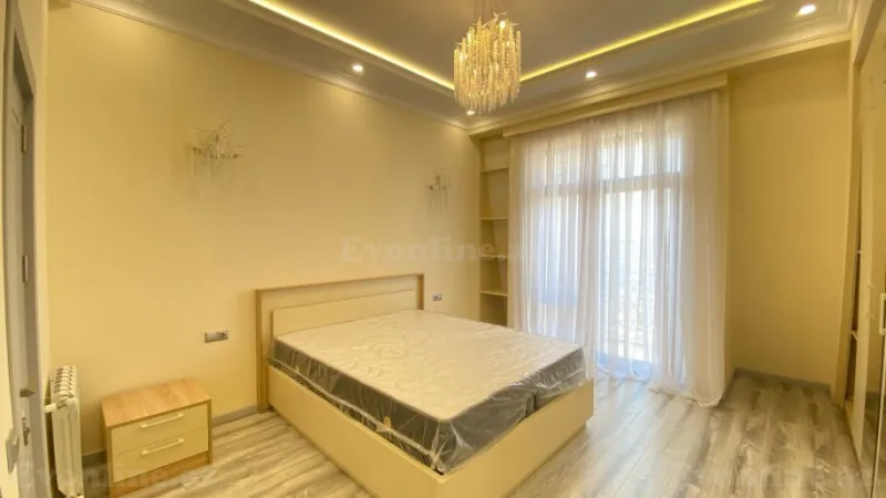 Satılır 4 otaqlı Mənzil Yeni tikili 121 m² Xətai r. - şəkil 12