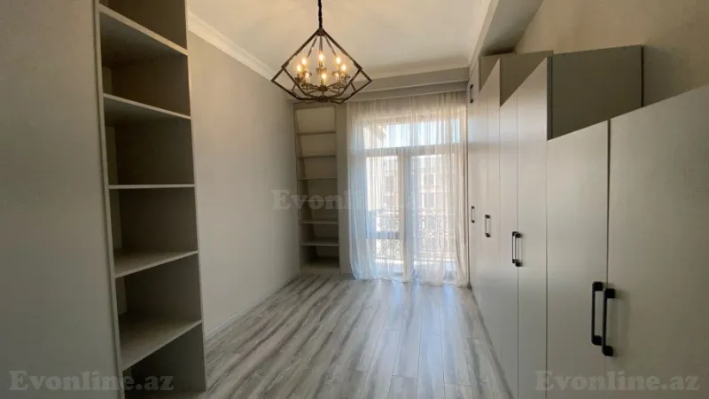 Satılır 4 otaqlı Mənzil Yeni tikili 121 m² Xətai r. - şəkil 17