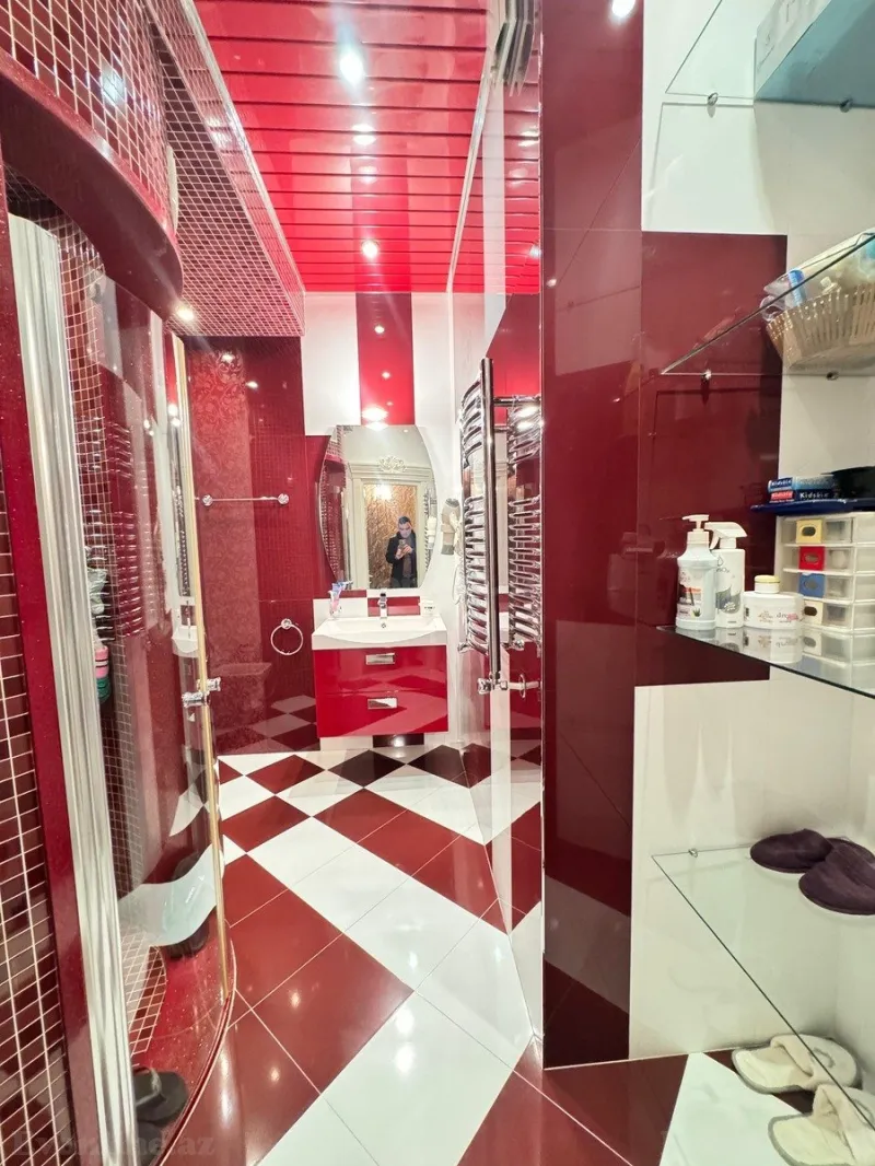 Satılır 4 otaqlı Mənzil Yeni tikili 217 m² 28 May m. - şəkil 19