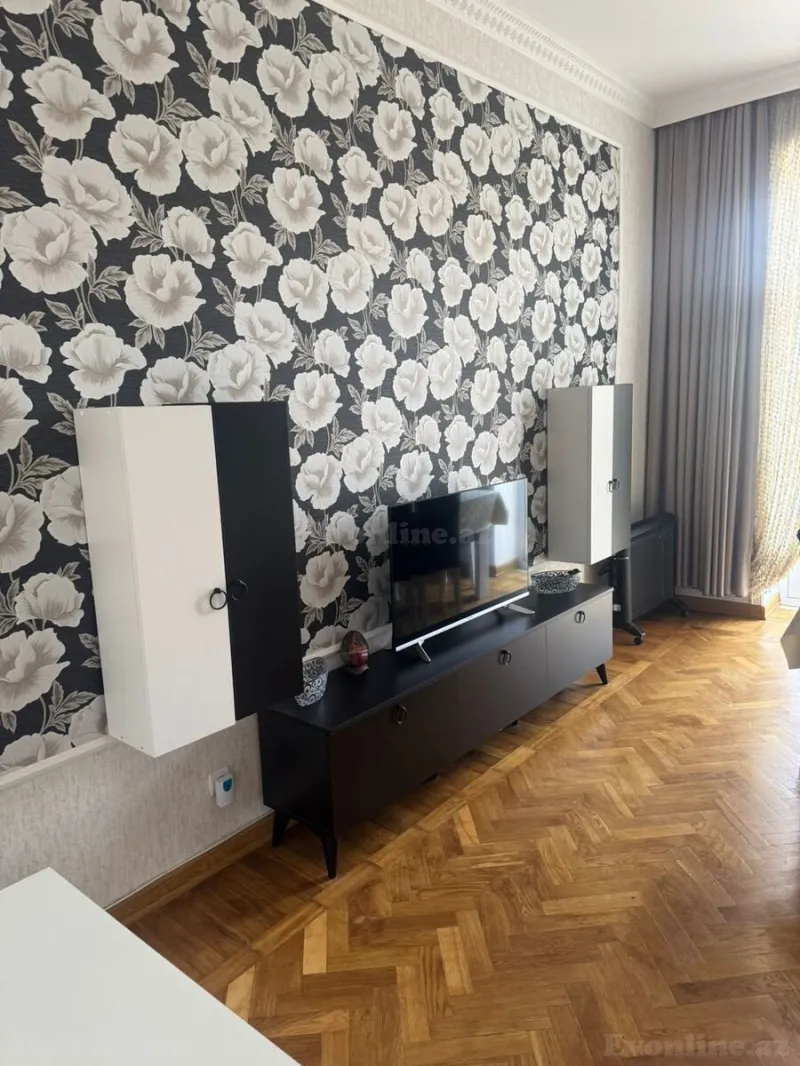 Satılır 2 otaqlı Mənzil Köhnə tikili 70 m² Nizami m. - şəkil 20