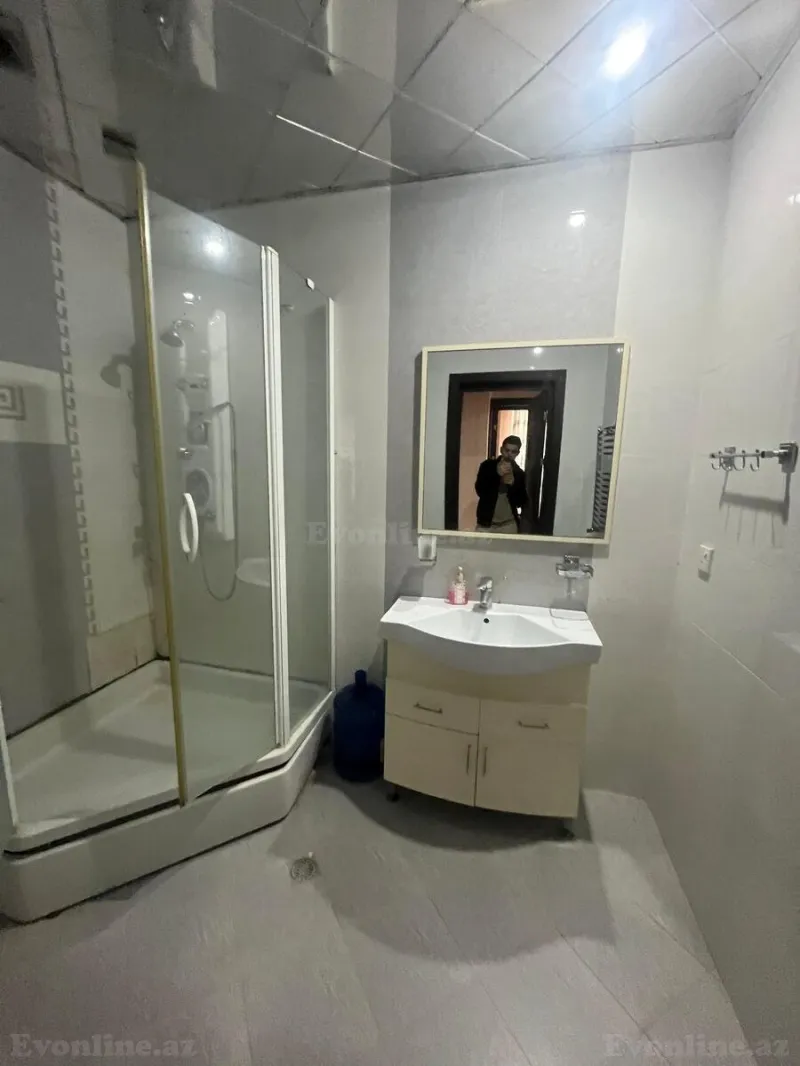 Kirayə verilir 3 otaqlı Mənzil Yeni tikili 132 m² 8 Noyabr m. - şəkil 12