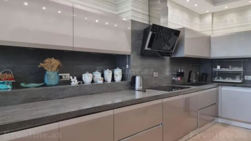 Satılır 4 otaqlı Mənzil Yeni tikili 239 m² Nizami m. - şəkil 23