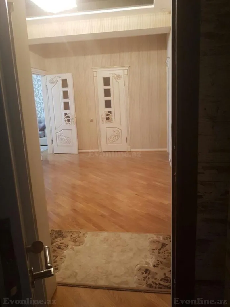 Kirayə verilir 2 otaqlı Mənzil Yeni tikili 87 m² Bakmil m. - şəkil 6