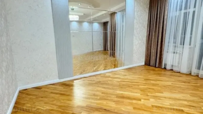 Satılır 4 otaqlı Mənzil Yeni tikili 156 m² Nərimanov r. - şəkil 13