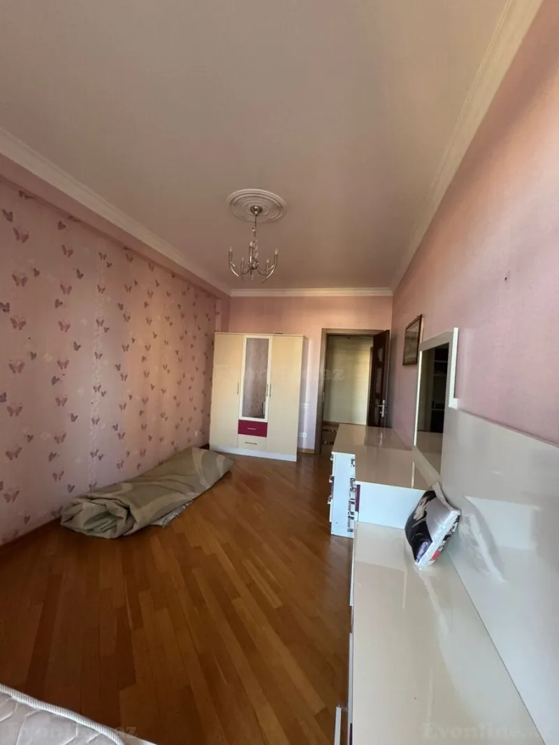 Satılır 4 otaqlı Mənzil Yeni tikili 171 m² Nəsimi r. - şəkil 8