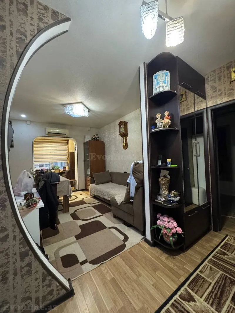 Satılır 3 otaqlı Mənzil Köhnə tikili 65 m² Yeni Yasamal - şəkil 2