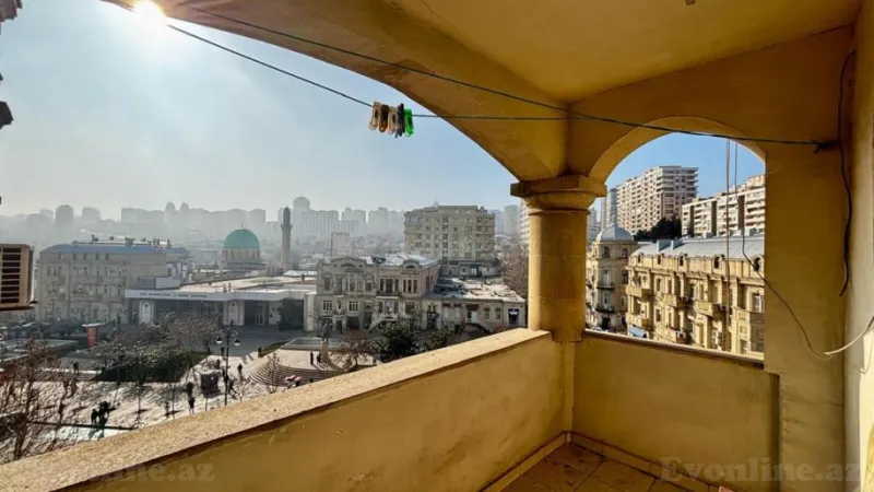 Satılır 3 otaqlı Mənzil Köhnə tikili 71.7 m² Nizami m. - şəkil 5