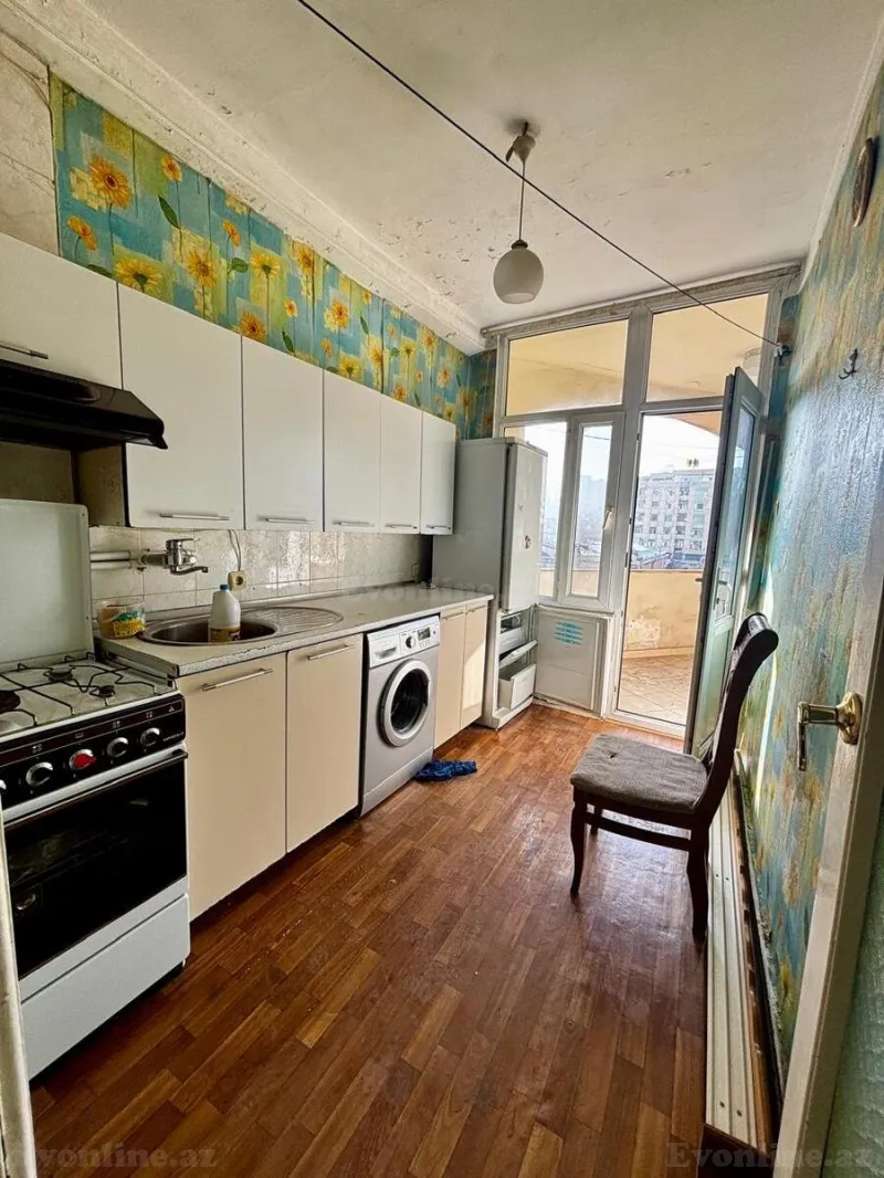 Satılır 3 otaqlı Mənzil Köhnə tikili 71.7 m² Nizami m. - şəkil 16