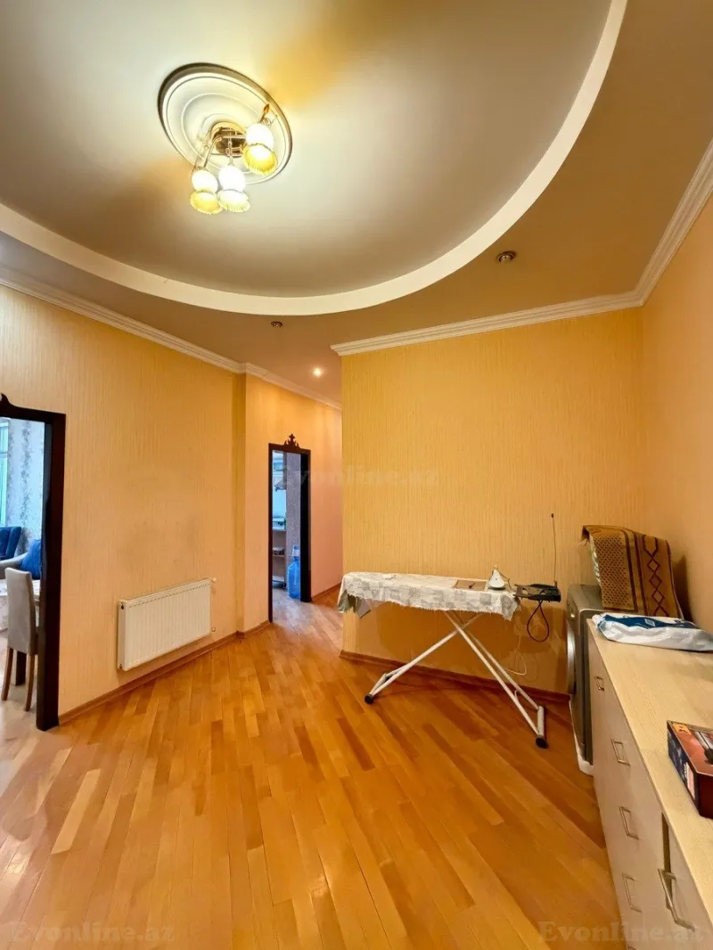 Satılır 2 otaqlı Mənzil Yeni tikili 92 m² Elmlər Akademiyası m. - şəkil 3