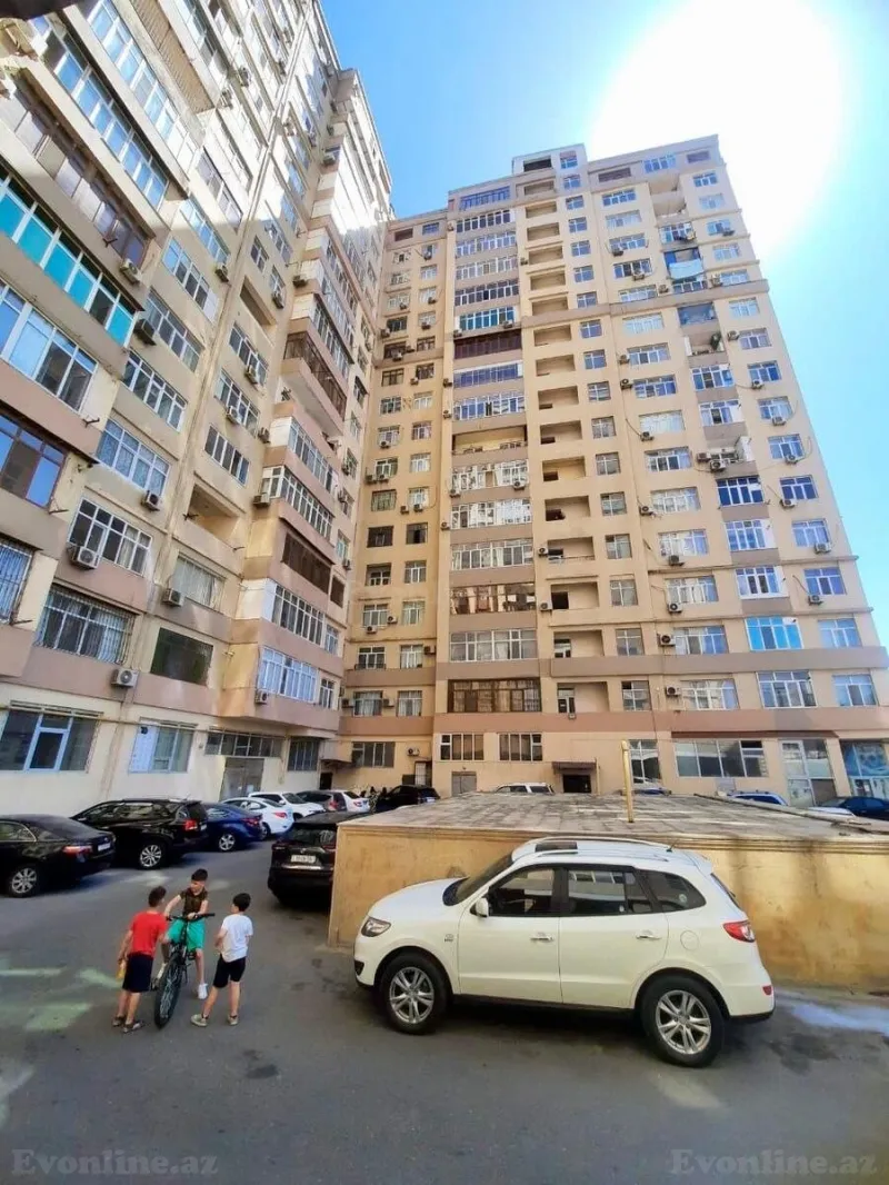 Satılır 2 otaqlı Mənzil Yeni tikili 65.7 m² 8 Noyabr m. - şəkil 2