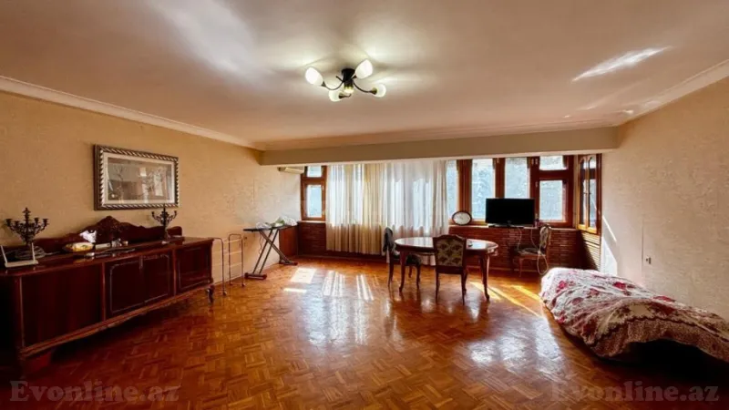 Satılır 3 otaqlı Mənzil Köhnə tikili 117.7 m² 28 May m. - şəkil 11