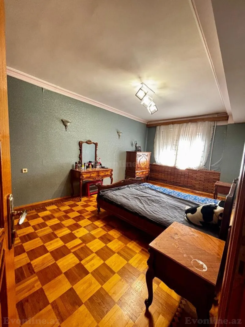 Satılır 3 otaqlı Mənzil Köhnə tikili 117.7 m² 28 May m. - şəkil 15