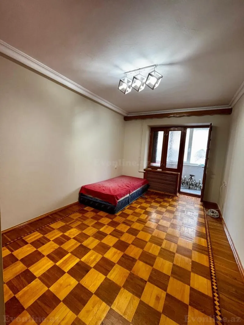 Satılır 3 otaqlı Mənzil Köhnə tikili 117.7 m² 28 May m. - şəkil 19