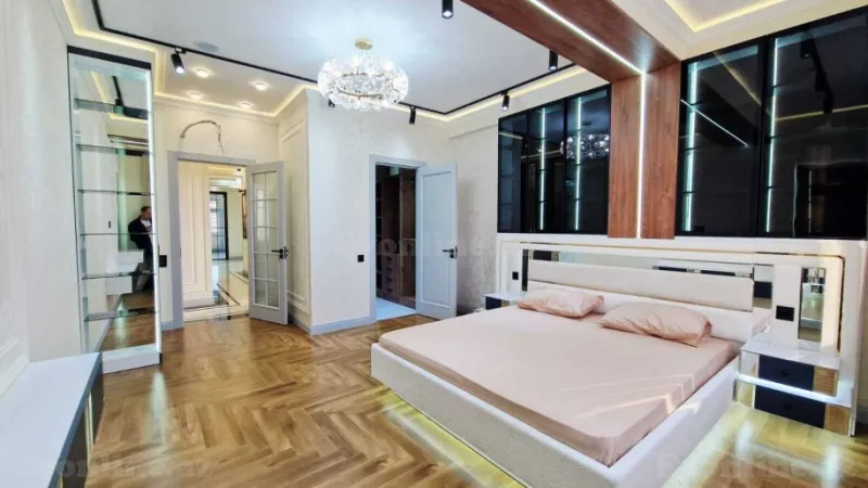 Satılır 4 otaqlı Mənzil Yeni tikili 186 m² Qara Qarayev m. - şəkil 7