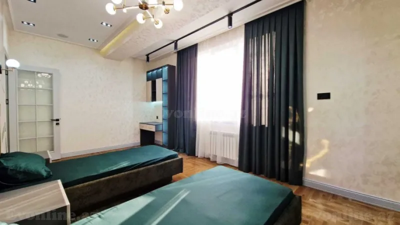 Satılır 4 otaqlı Mənzil Yeni tikili 186 m² Qara Qarayev m. - şəkil 15