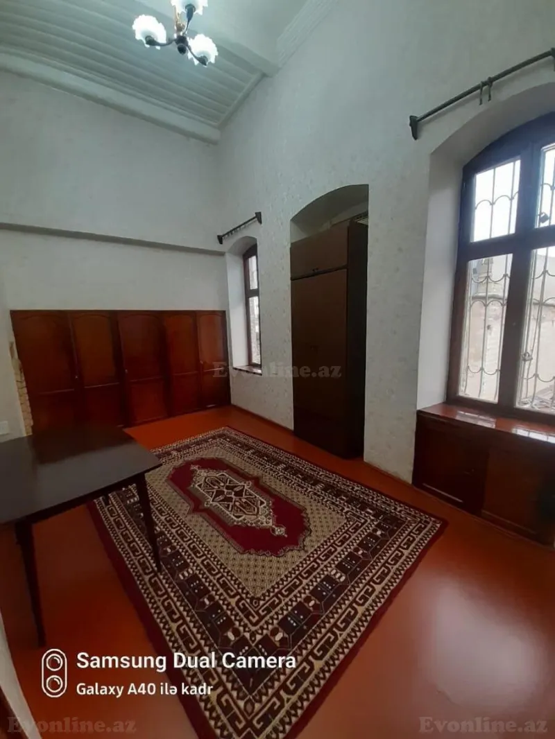 Kirayə verilir 2 otaqlı Mənzil Köhnə tikili 55 m² İçərişəhər m. - şəkil 11