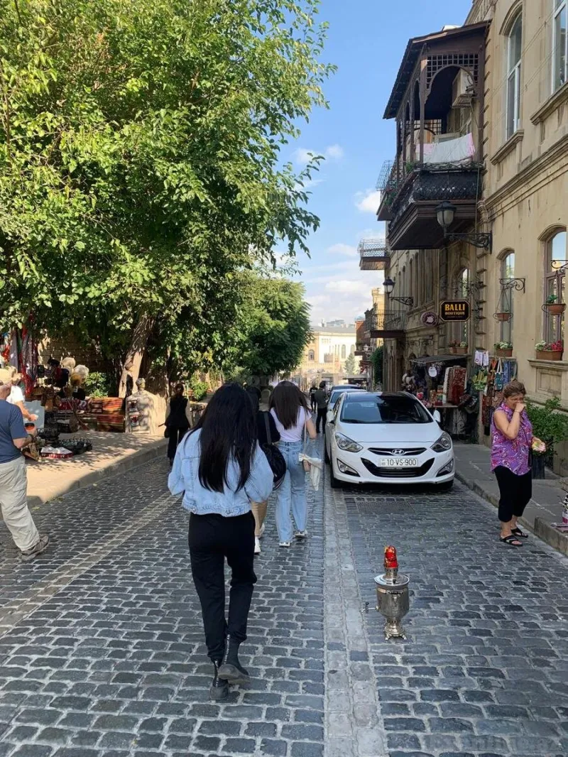 Kirayə verilir 2 otaqlı Mənzil Köhnə tikili 55 m² İçərişəhər m. - şəkil 19