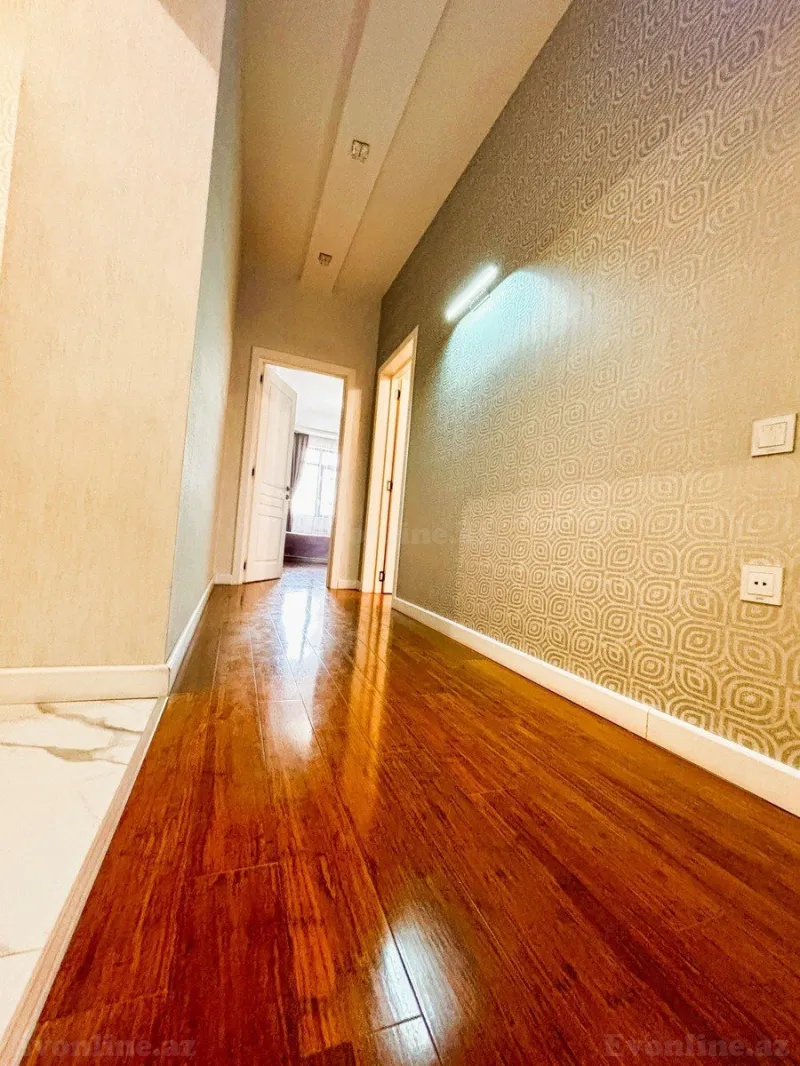 Satılır 4 otaqlı Mənzil Yeni tikili 187.7 m² 28 May m. - şəkil 7