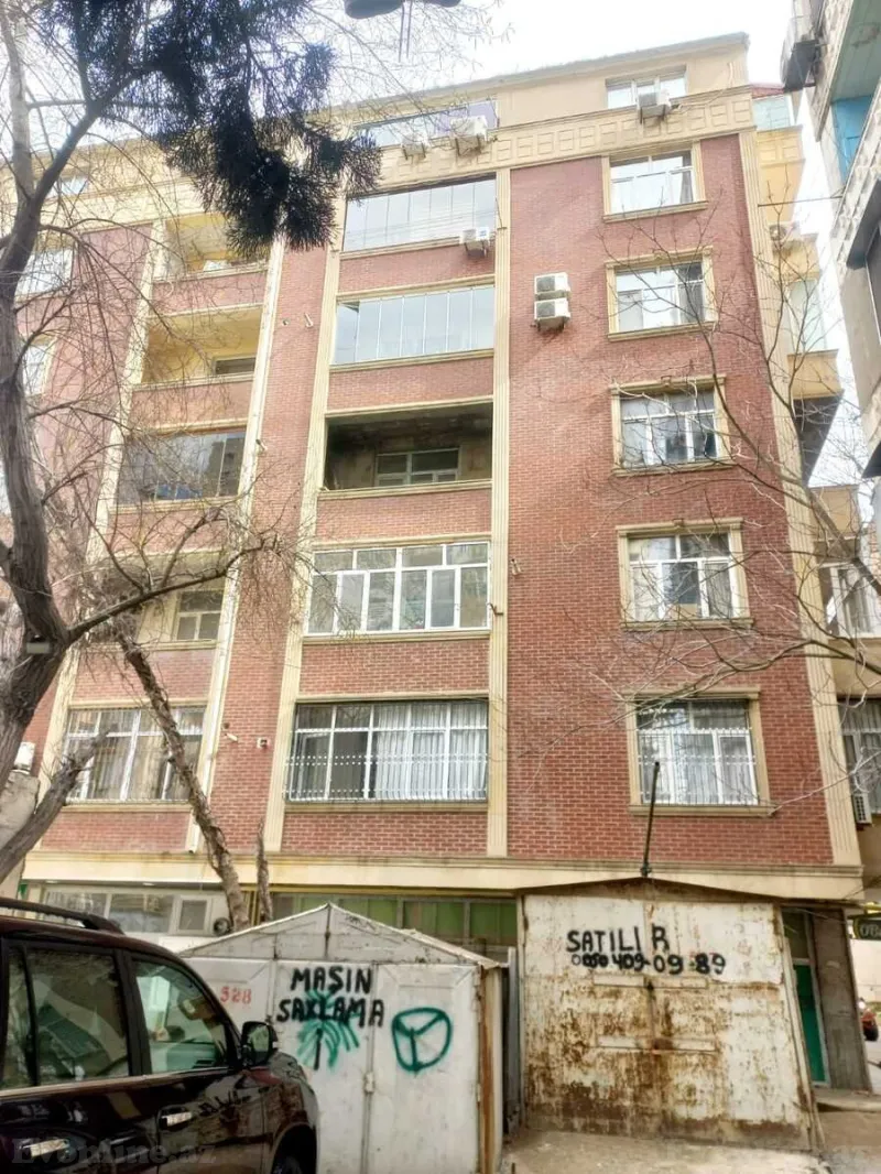 Satılır 3 otaqlı Mənzil Yeni tikili 135 m² 9-cu mikrorayon