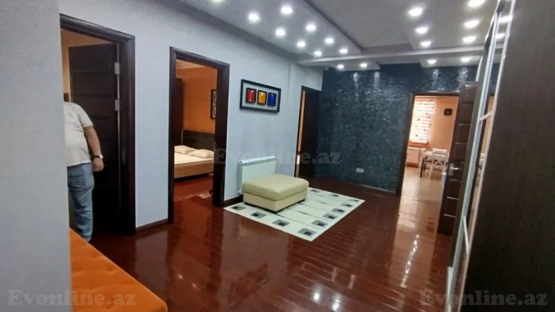 Satılır 4 otaqlı Mənzil Yeni tikili 172 m² 28 May m. - şəkil 10