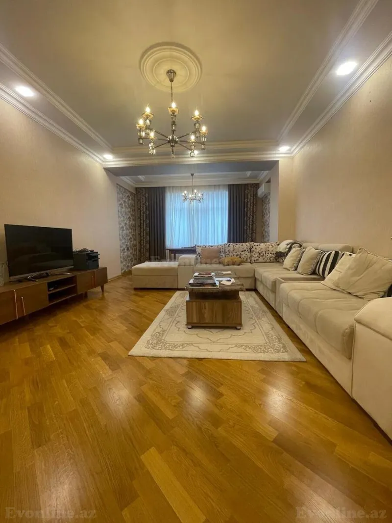 3 otaqlı Mənzil 127 m² Badamdar Satılır