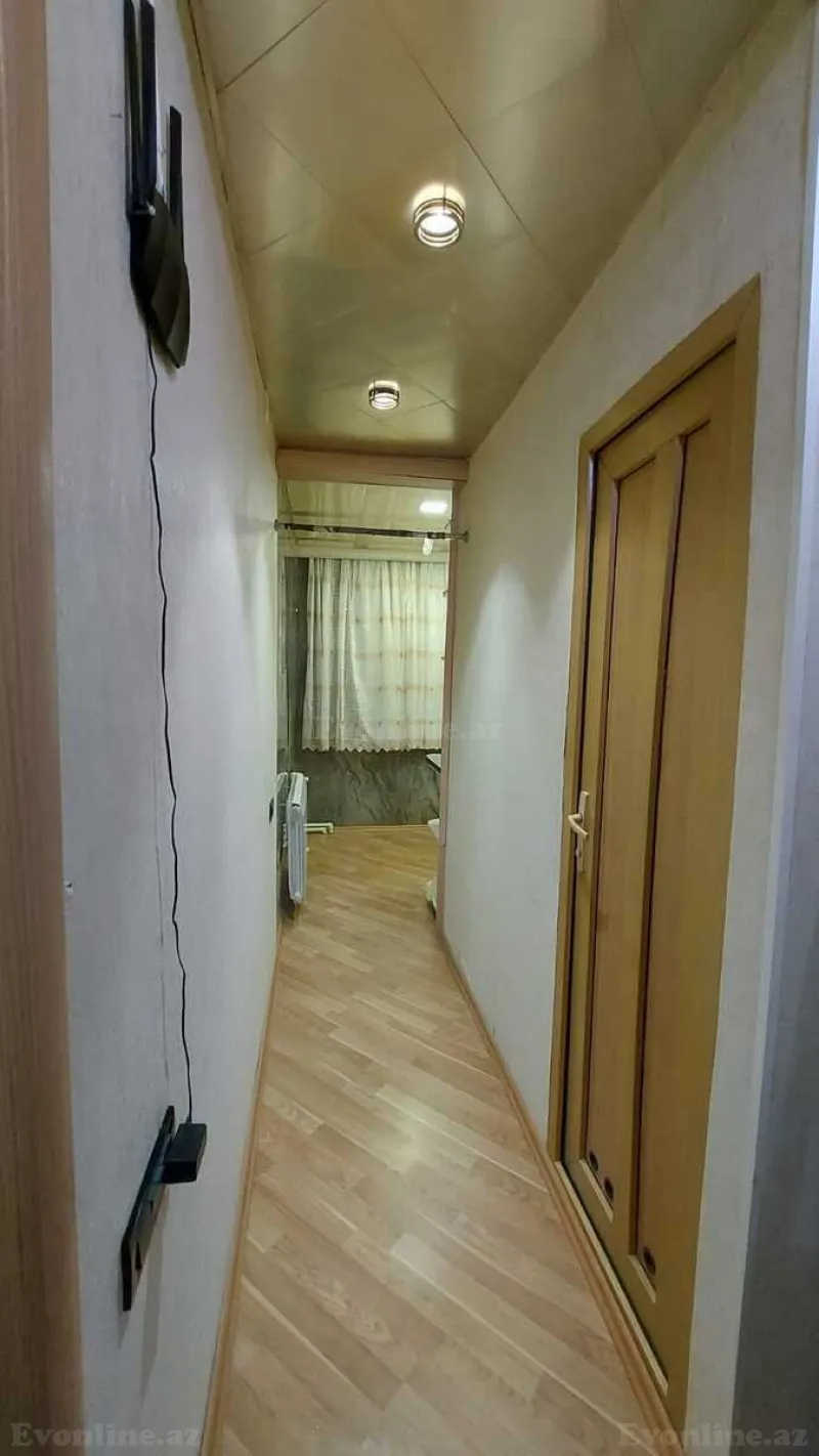 Kirayə verilir 2 otaqlı Mənzil Köhnə tikili 55 m² Neftçilər m. - şəkil 7