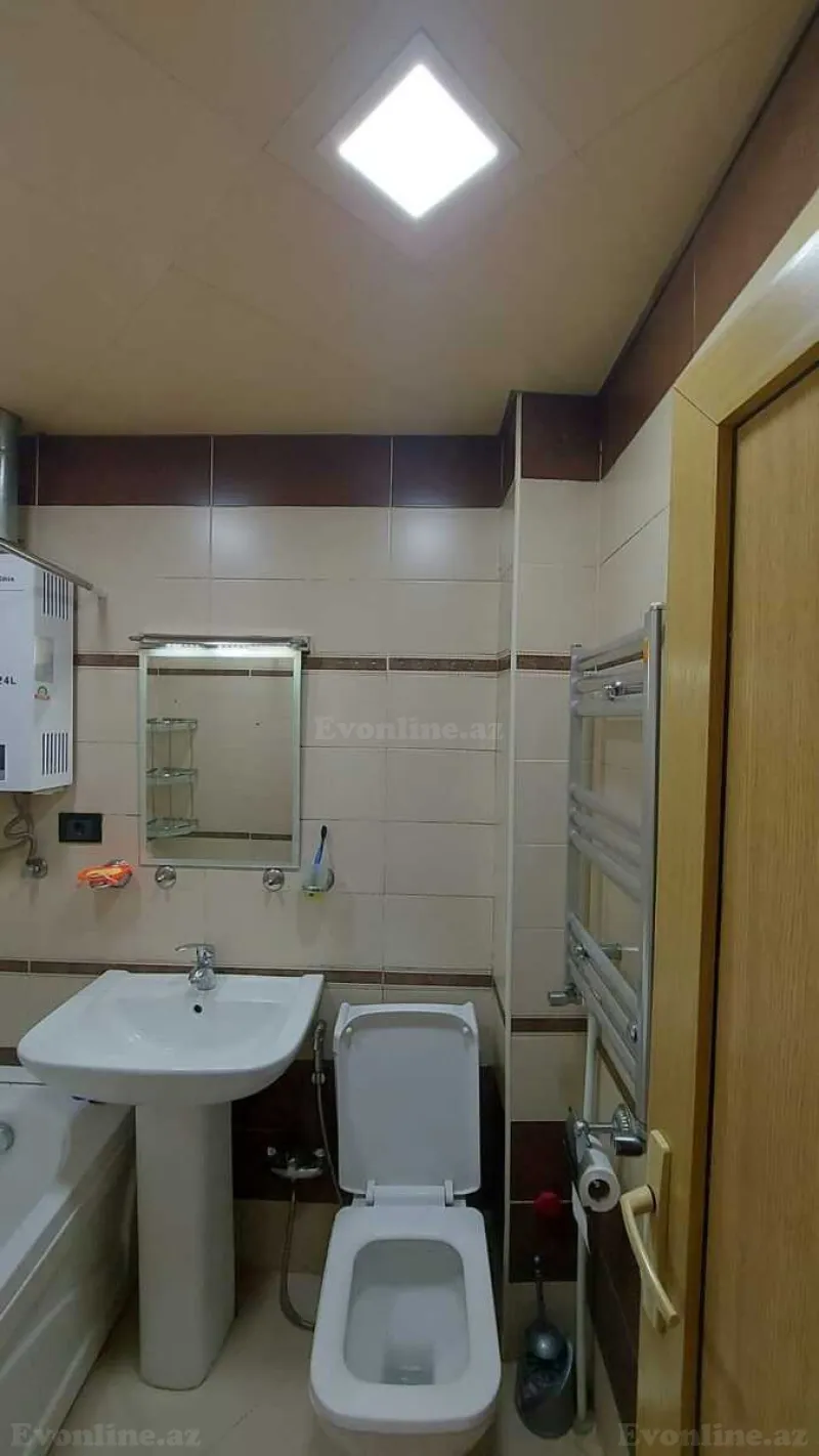 Kirayə verilir 2 otaqlı Mənzil Köhnə tikili 55 m² Neftçilər m. - şəkil 22