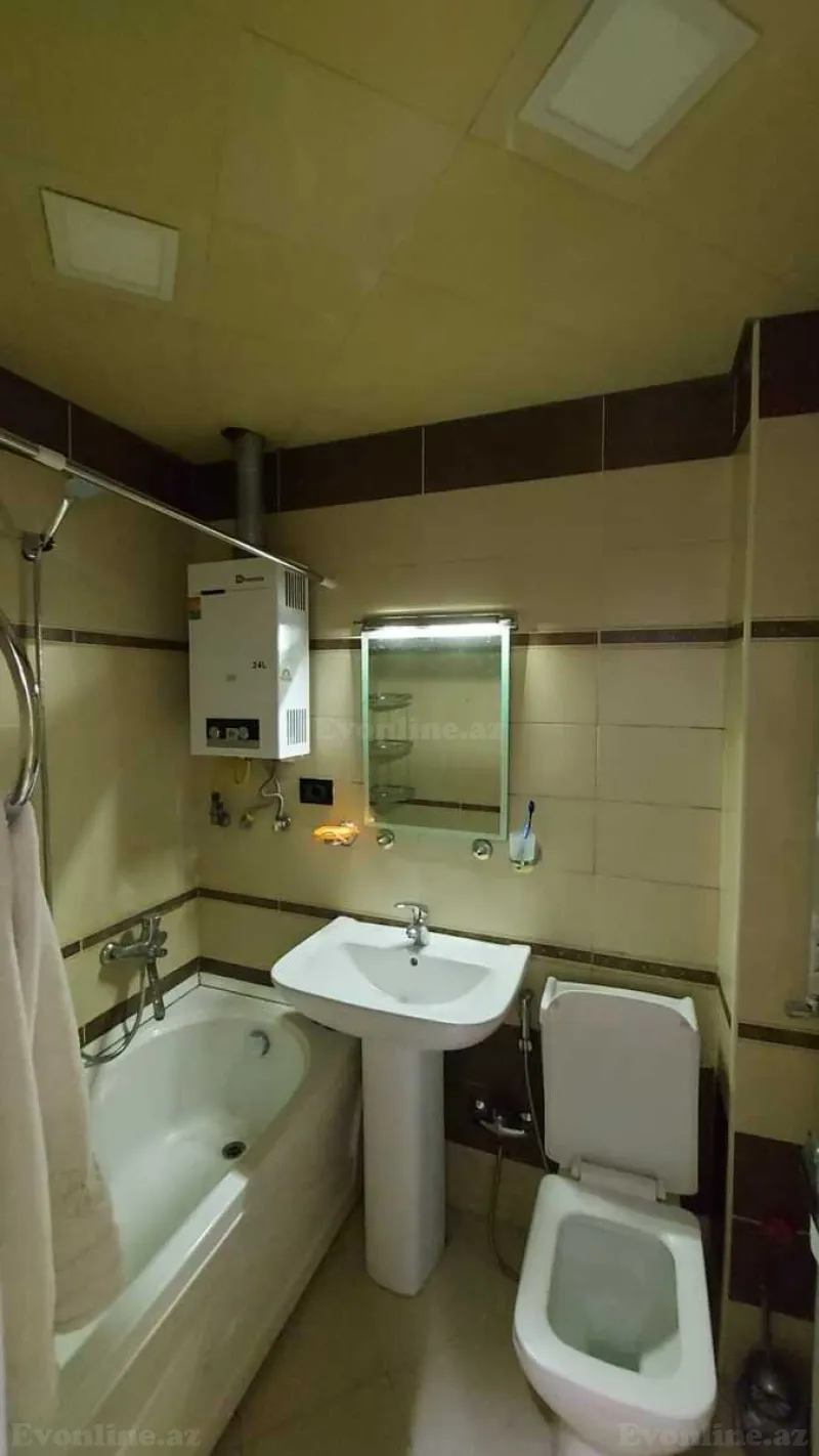 Kirayə verilir 2 otaqlı Mənzil Köhnə tikili 55 m² Neftçilər m. - şəkil 25