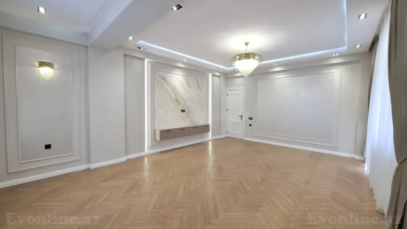 Satılır 3 otaqlı Mənzil Yeni tikili 132 m² 28 May m. - şəkil 3