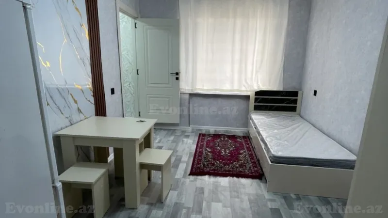 Kirayə verilir 1 otaqlı Mənzil Köhnə tikili 20 m² 8-ci mikrorayon