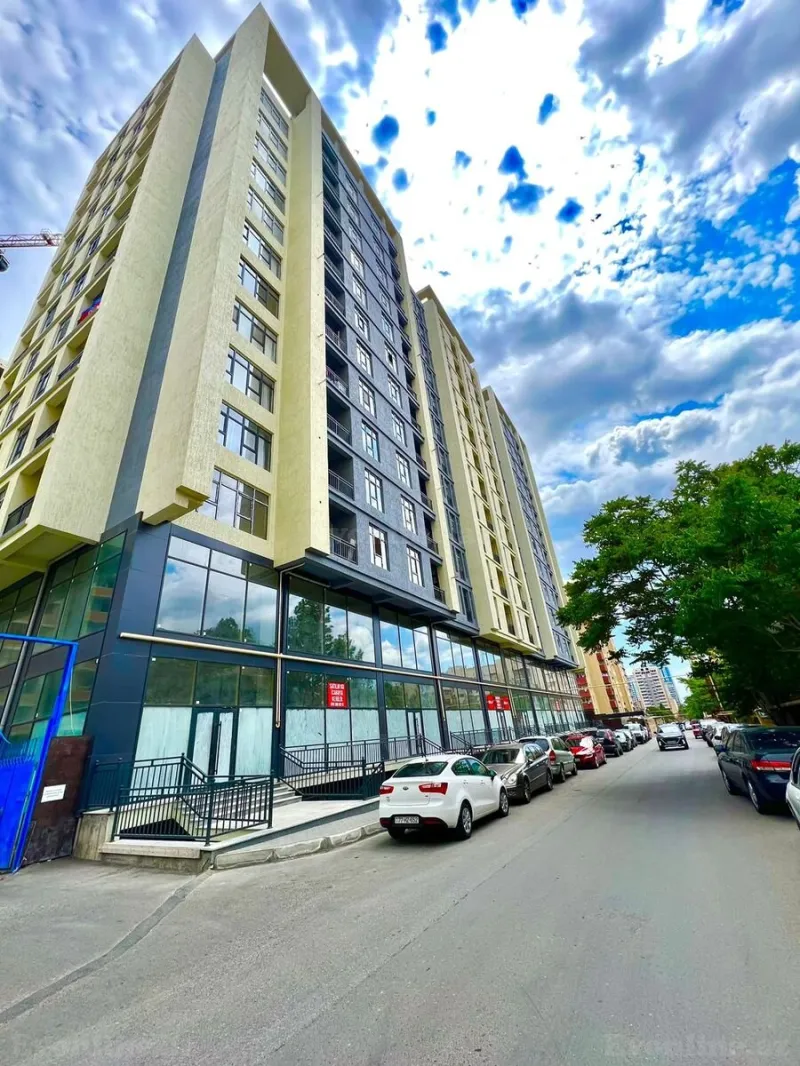 Satılır 3 otaqlı Mənzil Yeni tikili 130 m² Xətai m.