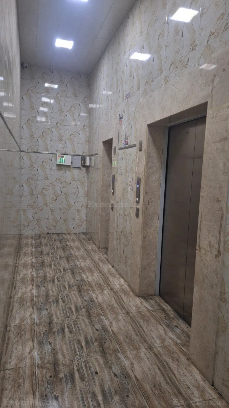 Satılır 3 otaqlı Mənzil Yeni tikili 115 m² 4-cü mikrorayon - şəkil 3