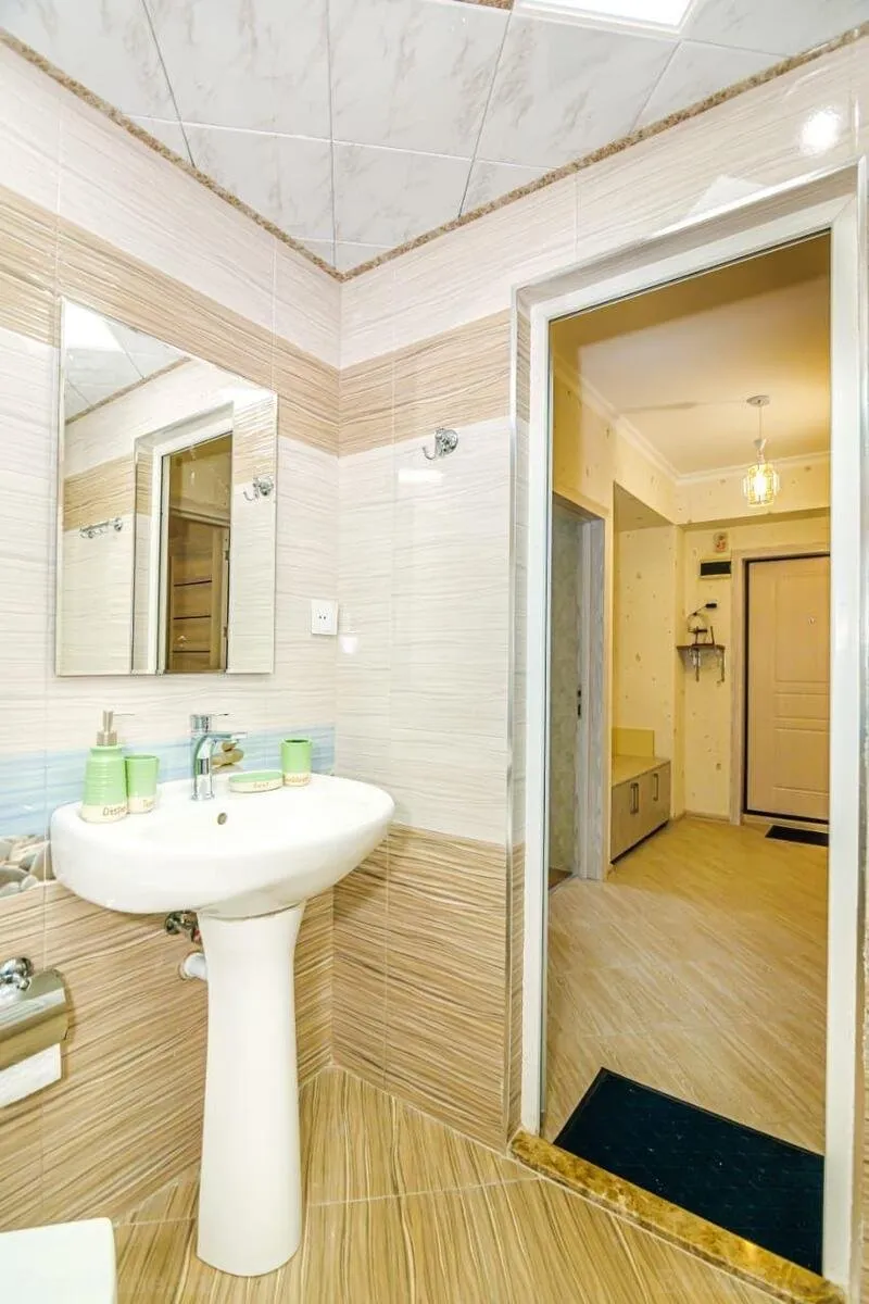 Kirayə verilir 3 otaqlı Mənzil Köhnə tikili 100 m² 28 May m. - şəkil 10