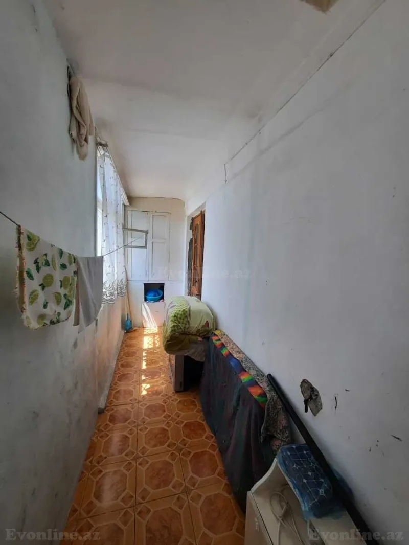 Satılır 2 otaqlı Mənzil Köhnə tikili 70 m² Xətai m. - şəkil 12