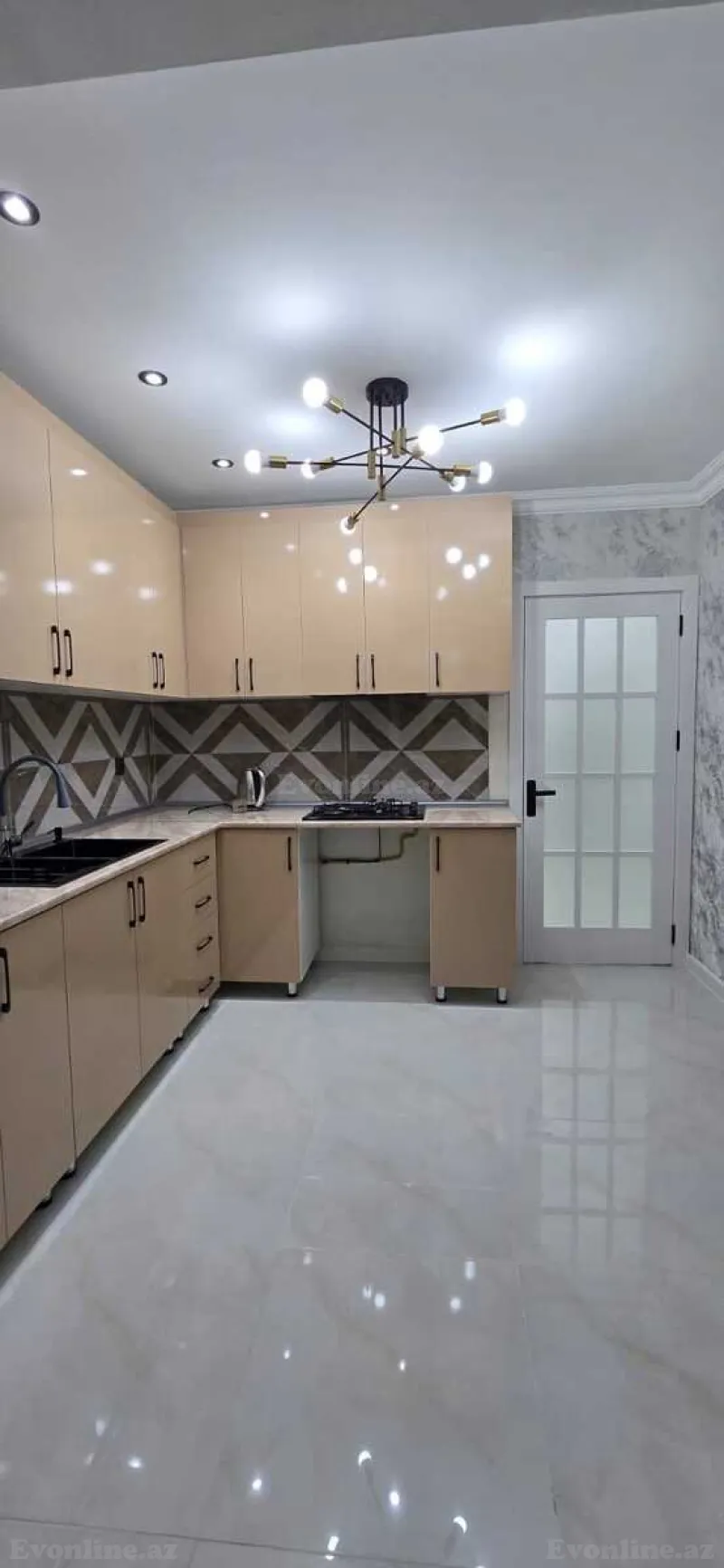 3 otaqlı Mənzil 77 m² Sumqayıt Satılır