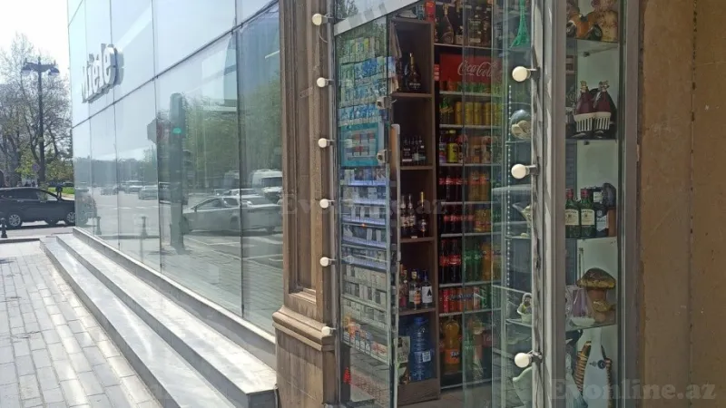 Kirayə verilir Obyekt 40 m² 28 May m. - şəkil 2