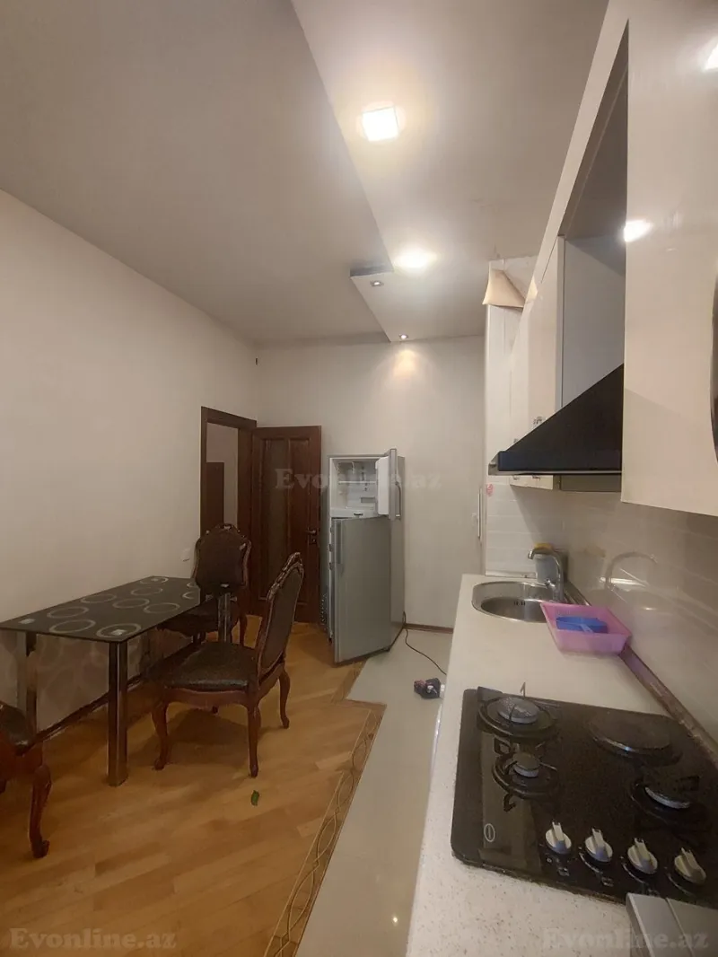 Kirayə verilir 2 otaqlı Mənzil Yeni tikili 80 m² 8 Noyabr m. - şəkil 2