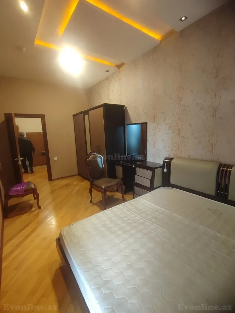 Kirayə verilir 2 otaqlı Mənzil Yeni tikili 80 m² 8 Noyabr m. - şəkil 6