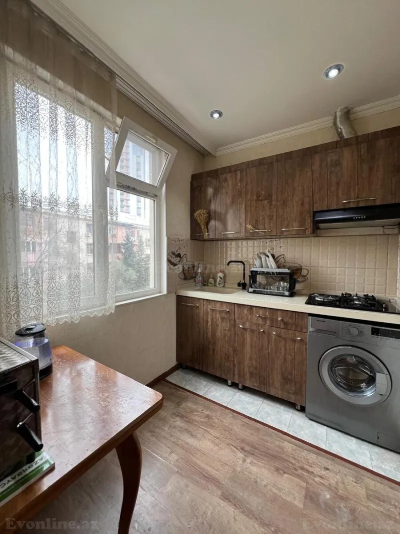 Satılır 2 otaqlı Mənzil Köhnə tikili 55 m² 2-ci mikrorayon - şəkil 7